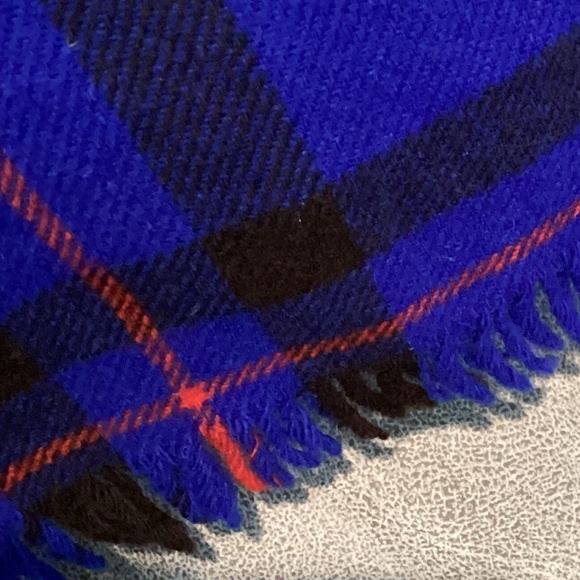 100% Wool scarf Scotland - Picture 4 of 5